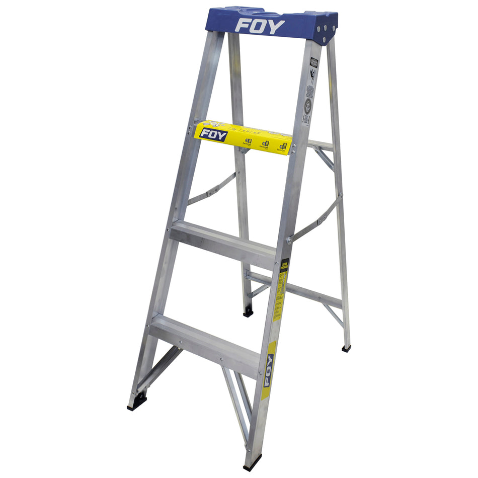 Escalera de tijera tipo III de aluminio y tapa plástica con 3 peldaños Foy ETF3