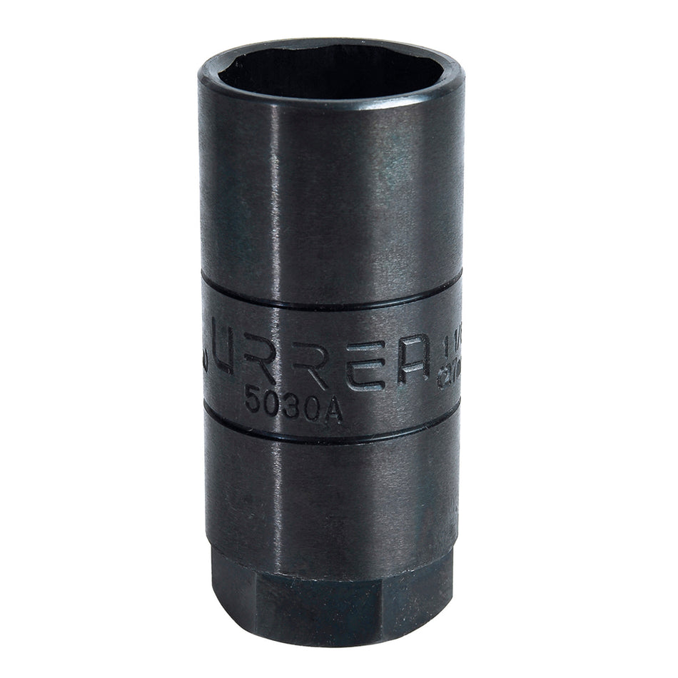 Dado en pulgadas cuadro de 3/8" para remover el medidor aceite Urrea 5030A